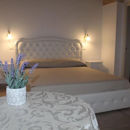 B&B Ilenia Oria  Extérieur photo