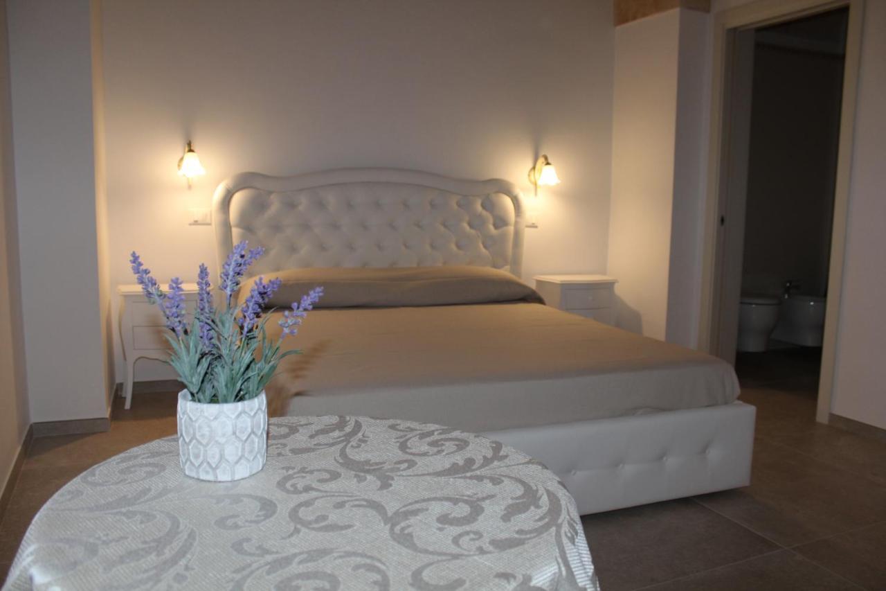 B&B Ilenia Oria  Extérieur photo