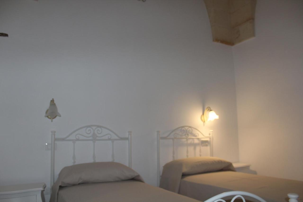 B&B Ilenia Oria  Extérieur photo